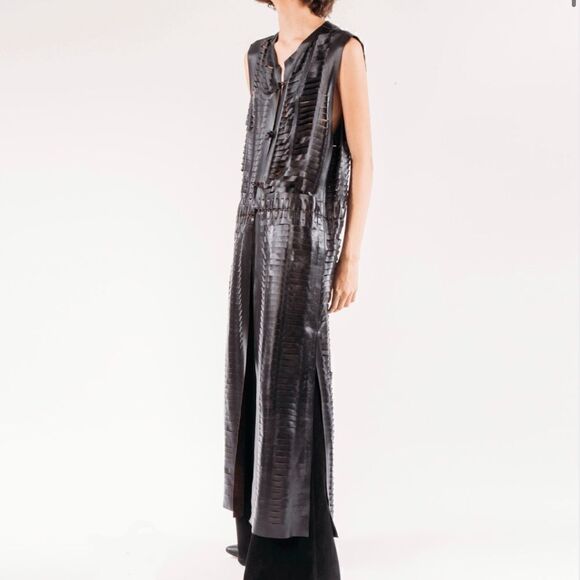 ANDREA LANDA - Sade Maxi-Vest - Picture 2 of 9